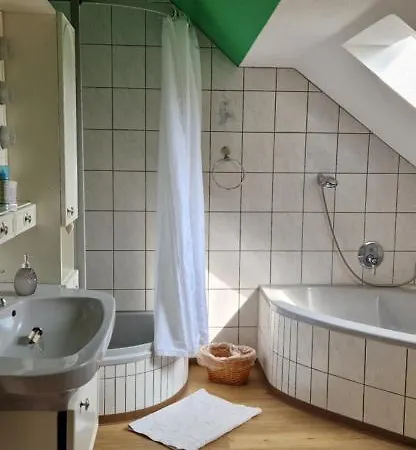 Haus Zum Kranich, Traditionelles, Charmantes, Ehemaliges Bauerngasthaus Möggers Buitenkant foto
